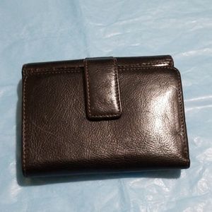ETIENNE AIGNER WALLET